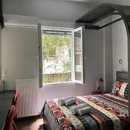 Dreamy Corner Salonic